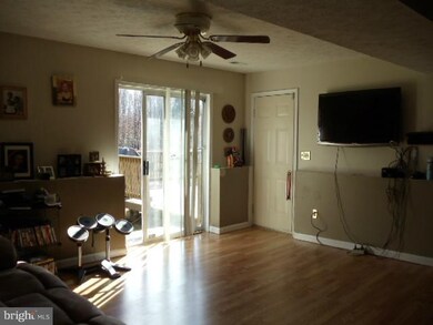 6822 Silverbrook Dr, Spotsylvania, VA 22553 - photo 6