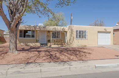 9609 Prospect Albuquerque NM-large-002-F