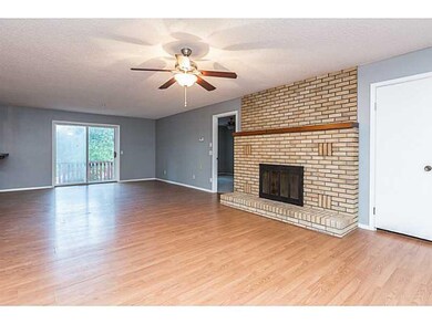 8 Jonell Ln, Bella Vista, AR 72715 - photo 4