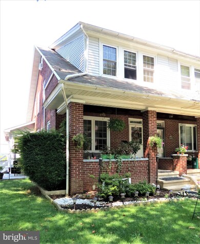 1504 Palm St, Reading, PA 19604 - photo 2