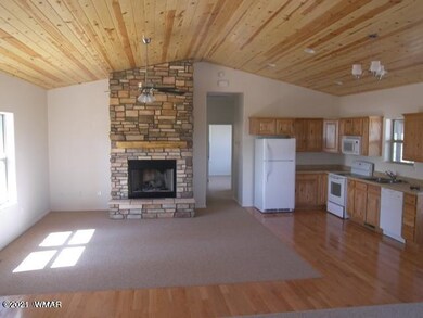 1081 E Cedar Ridge Run, Show Low, AZ 85901 - photo 3