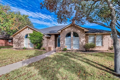 5604 Grassland Blvd, Midland, TX 79707 - photo 3