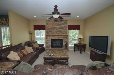 10228 Aqua View Ct, Nokesville, VA 20181 - photo 5