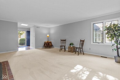 5258 Hawks Point Rd, Indianapolis, IN 46226 - photo 6