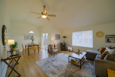 2014 SW 30th St, Redmond, OR 97756 - photo 6