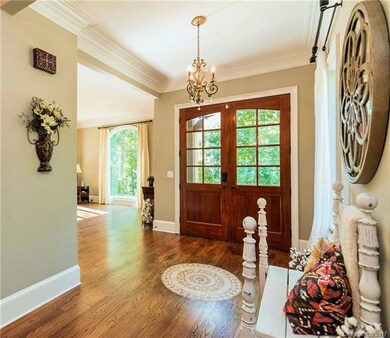 ENTRANCE FOYER - HARDWOODS ON MAIN - PERFECT!