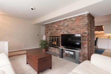 922 Chatham Lane Unit J