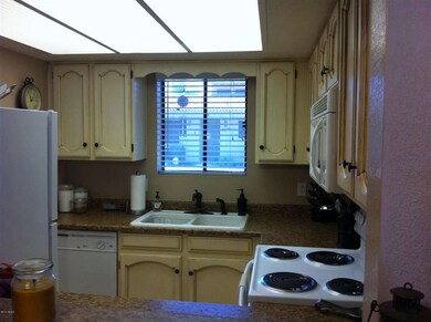 Linda kitchen