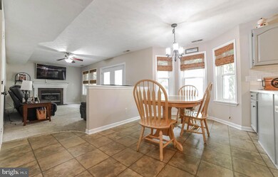 44244 Leaning Pine Ln, California, MD 20619 - photo 4