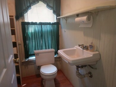 32 Allen Ave, Westfield, MA 01085 - photo 7