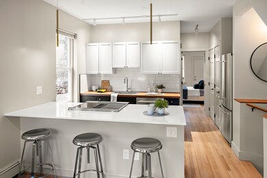 3 Blackstone St unit 2, Cambridge, MA 02139 - photo 3