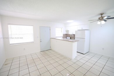 7155 W 14th Ct unit 17, Hialeah, FL 33014 - photo 5