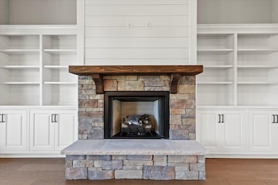 22949 Gunner Cir, Athens, AL 35613 - photo 5