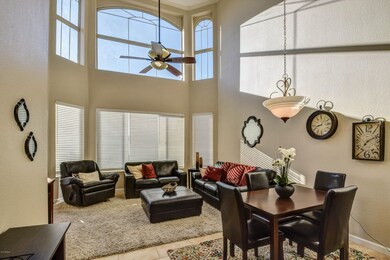 family room 2