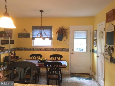 909 Coach Rd, Blackwood, NJ 08012 - photo 7