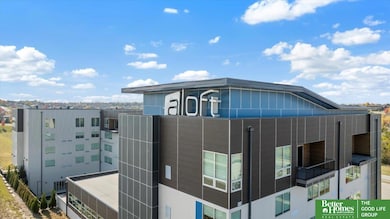 215 S 181st St unit 502, Elkhorn, NE 68022 - photo 2