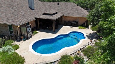 211 Trailwood Dr, Weatherford, TX 76085 - photo 2