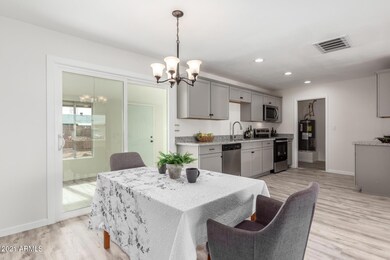 5619 E Dallas St, Mesa, AZ 85205 - photo 6