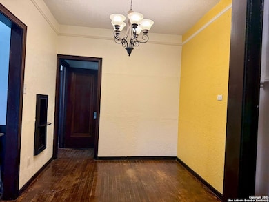 810 W Craig Place unit 103, San Antonio, TX 78212 - photo 2