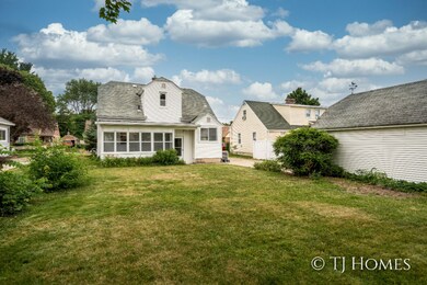 2120 Audobon St-5