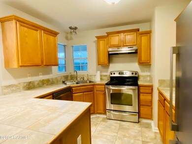 3870E76F-A45D-4762-80E1-43B39103927D