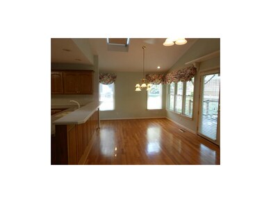 10430 Noland Rd, Lenexa, KS 66215 - photo 4