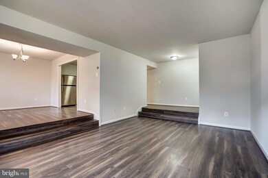 1671 Parkcrest Cir unit 101, Reston, VA 20190 - photo 7