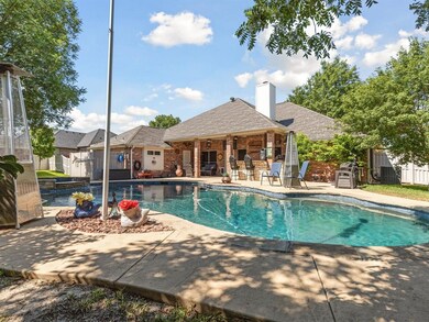 2209 Spring Lake Dr, Weatherford, TX 76087 - photo 4