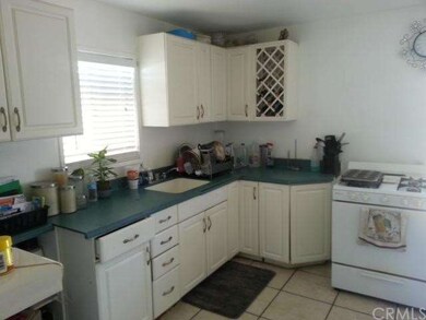 Large Open Kitchen