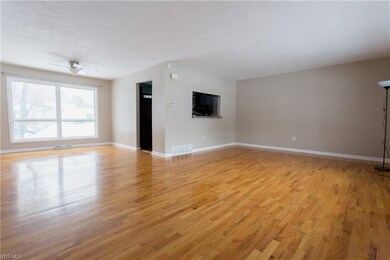 3417 Briardale Dr NW, Massillon, OH 44646 - photo 7