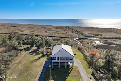 8925 Neptune Ave, Ocean Springs, MS 39564 - photo 2