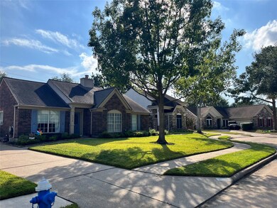 7318 Dogwood Falls Rd, Houston, TX 77095 - photo 3