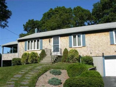 4 Farnum Rd, Buzzards Bay, MA 02532 - photo 2