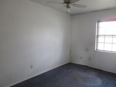 3516 Claretta Rd, Columbus, OH 43232 - photo 7