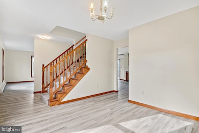 29 Old Orchard Rd, Milton, PA 17847 - photo 3