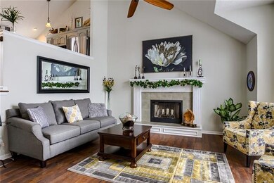 20778 S Skyview Ln, Spring Hill, KS 66083 - photo 3