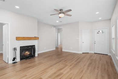 2906 Roxboro Rd, Euless, TX 76039 - photo 5