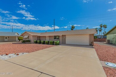 9908 W Crosby Cir N, Sun City, AZ 85351 - photo 2