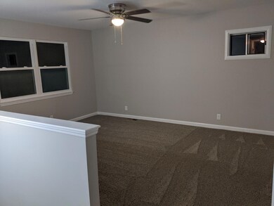 616 w reed interior 7
