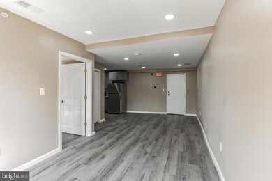 314 Madison St unit 200, Lansdale, PA 19446 - photo 3