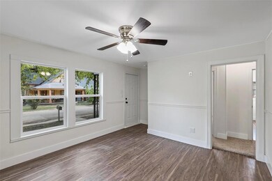 109 Harmon St, Cleburne, TX 76033 - photo 4