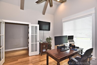 Nice, large office or flex room!