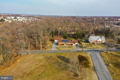 7801 Babikow Rd, Rosedale, MD 21237 - photo 2