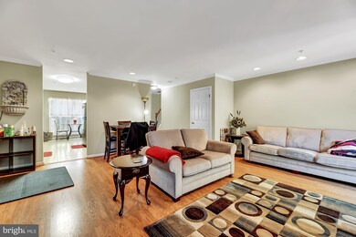 4905 Lockard Dr, Owings Mills, MD 21117 - photo 3