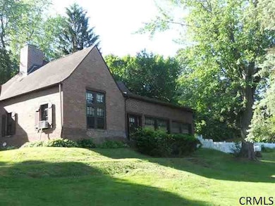 101 Valleyview Ave, Troy, NY 12182 - photo 5