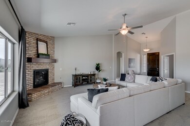 4 2331 - Great room 4