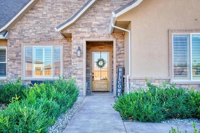 1842 E Palm Tree Ln, Manteca, CA 95336 - photo 4