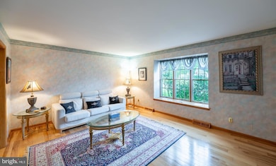 211 Caravan Dr, Birdsboro, PA 19508 - photo 4