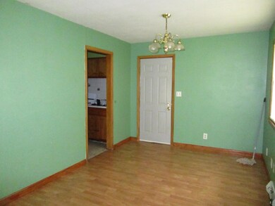 dining room 001