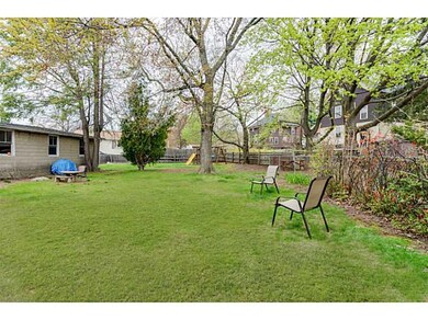 917 Smith St, Providence, RI 02908 - photo 4